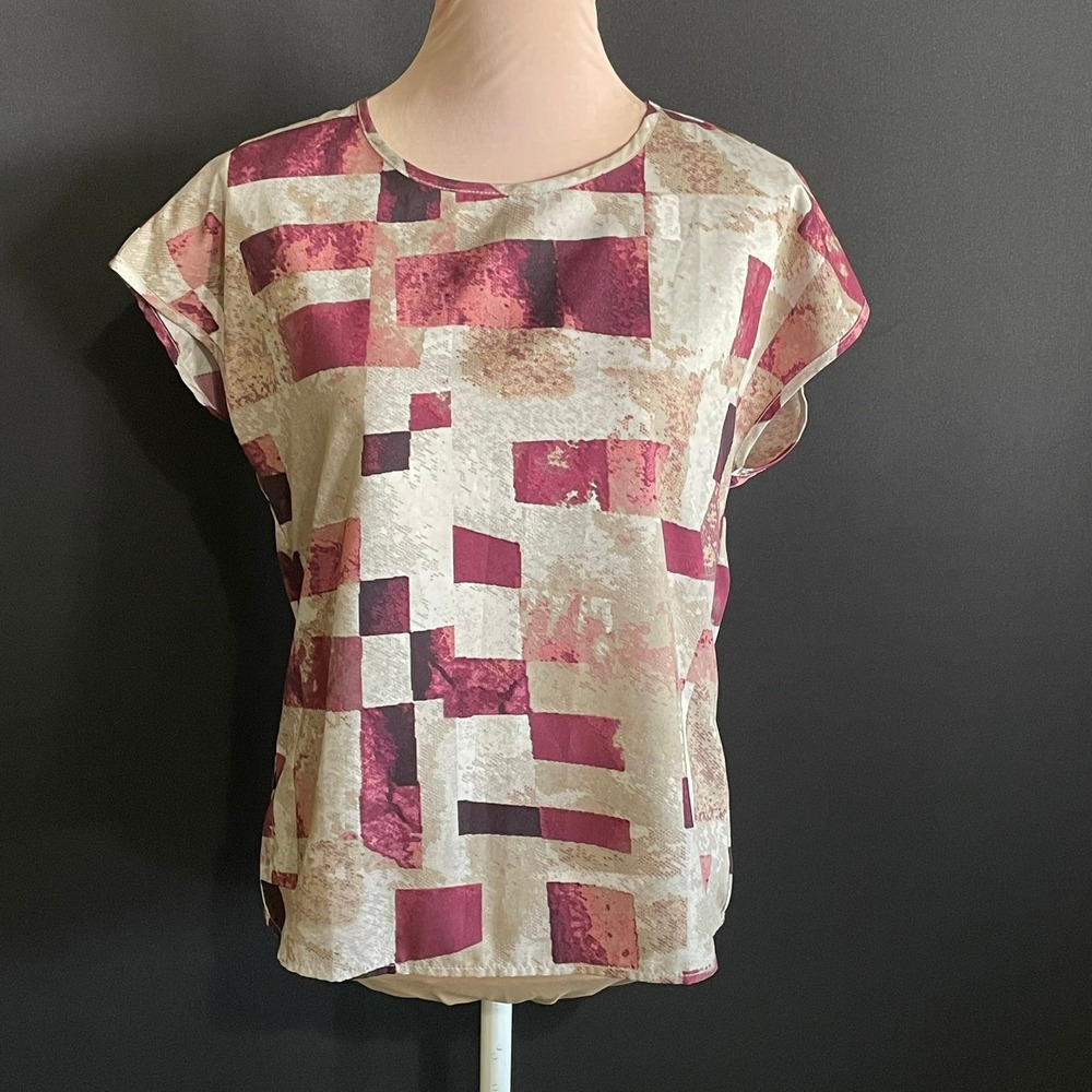 Unbranded Blouse Women Size M Burgundy Pink Geometric Block Print Short Sleeve
